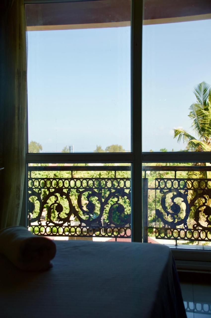 Bed and Breakfast Pearl At Oyster Bay Дар-ес-Салам Екстер'єр фото